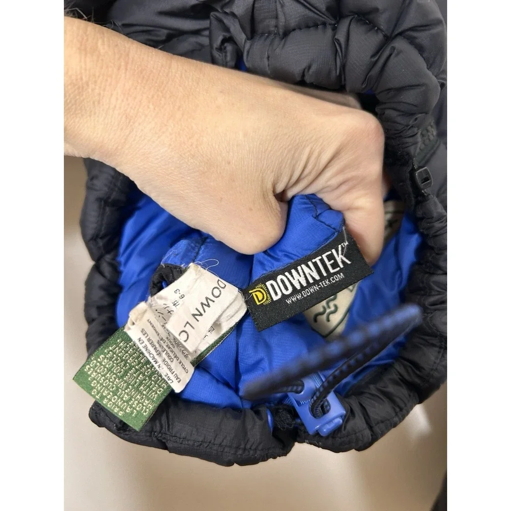 L.L. Bean 650 Fill Down Hooded Jacket Youth Black Stowaway Downtek Size Small 8